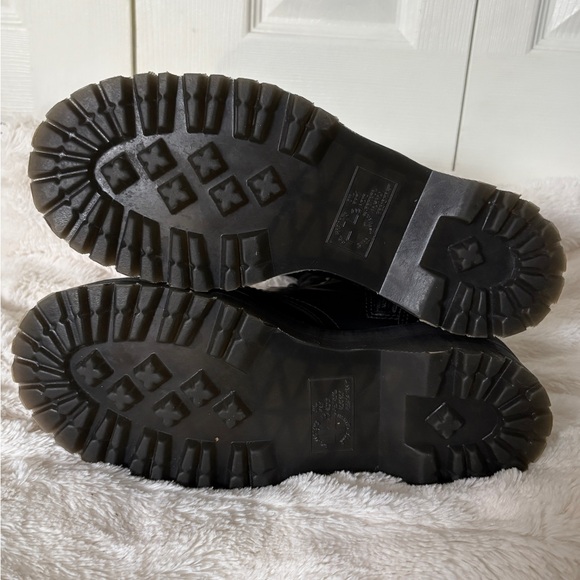 Dr. Martens Jadon Boot Smooth Leather Platforms | Mens 6 / Womens 7.5 | - Picture 7 of 10